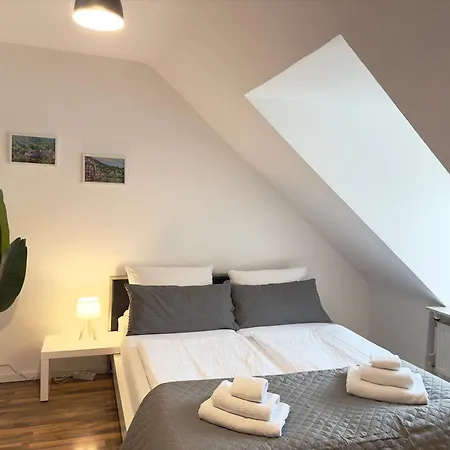 Apartament Grosses Maisonette I Lage I Prime *